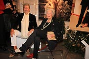Galerist Dirk G. Kronsbein  und  Marianne Fürstin zu Sayn-Wittgenstein (©Foto:  Martin Schmitz)